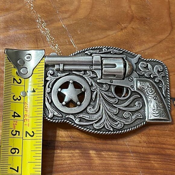 Lil Trigger Western Belt Revolver Buckle - Picture 7 of 7